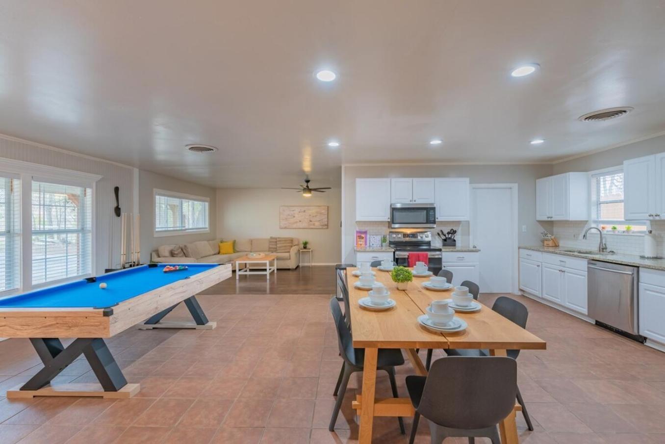 Texas Vacation Home, Game Room & Pool By Sixflags Сан-Антонио Экстерьер фото